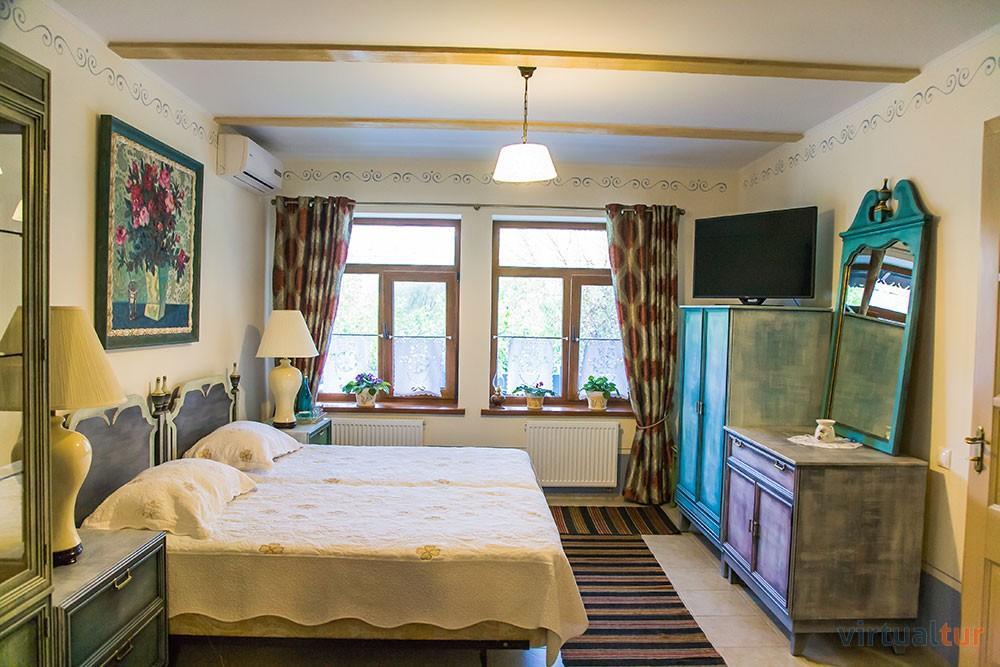 Bed and Breakfast Resedinta Rotundu Butuceny Экстерьер фото