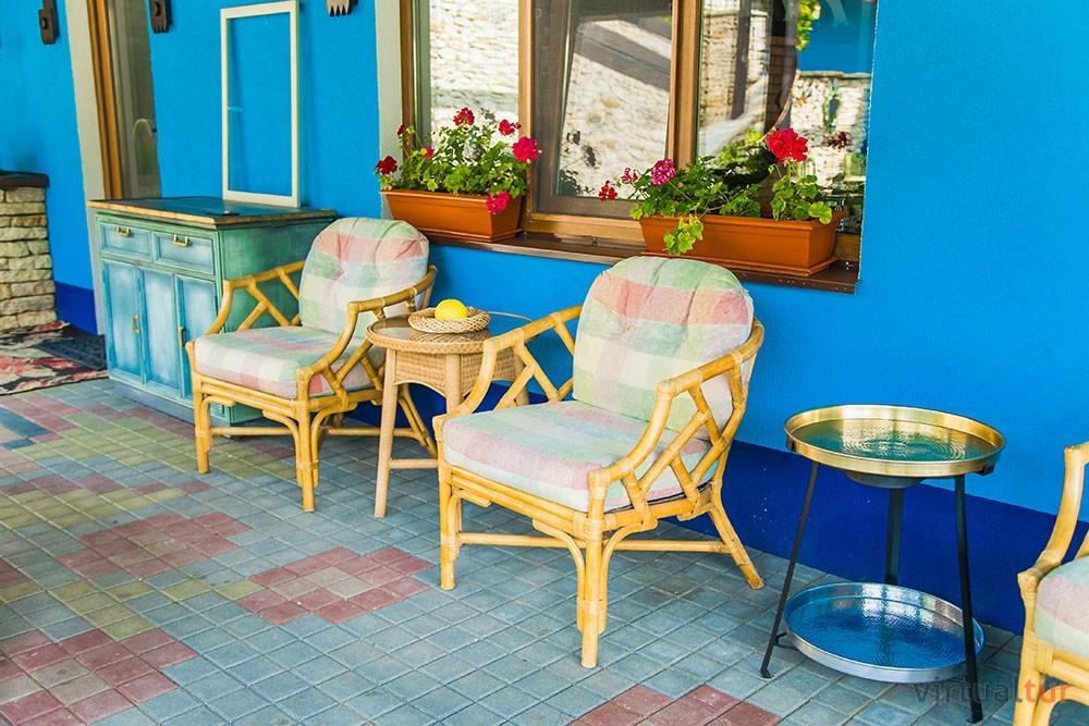 Bed and Breakfast Resedinta Rotundu Butuceny Экстерьер фото