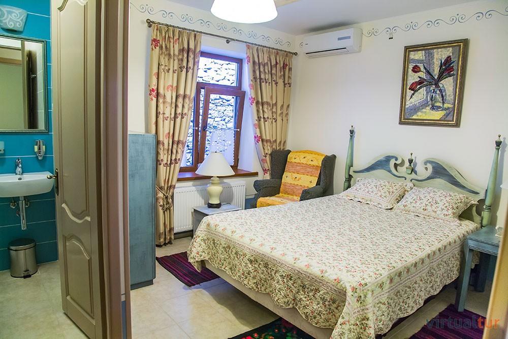 Bed and Breakfast Resedinta Rotundu Butuceny Экстерьер фото