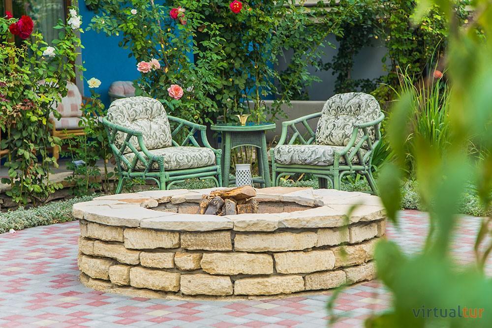 Bed and Breakfast Resedinta Rotundu Butuceny Экстерьер фото