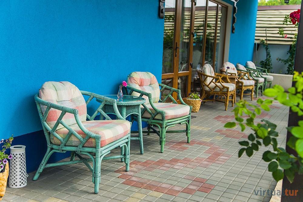 Bed and Breakfast Resedinta Rotundu Butuceny Экстерьер фото