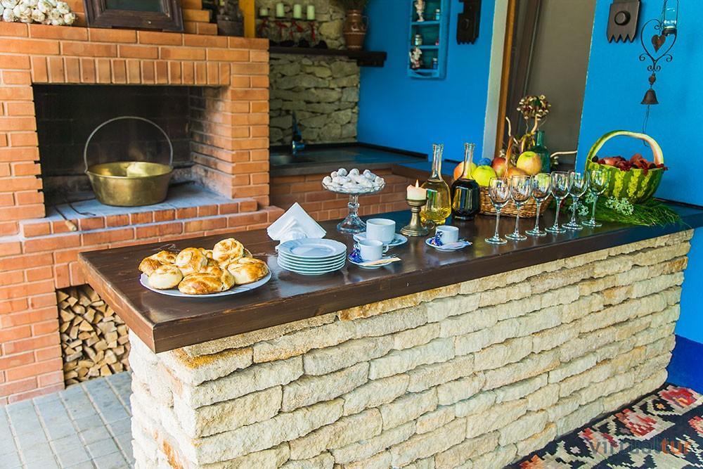 Bed and Breakfast Resedinta Rotundu Butuceny Экстерьер фото