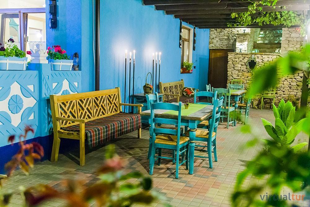 Bed and Breakfast Resedinta Rotundu Butuceny Экстерьер фото
