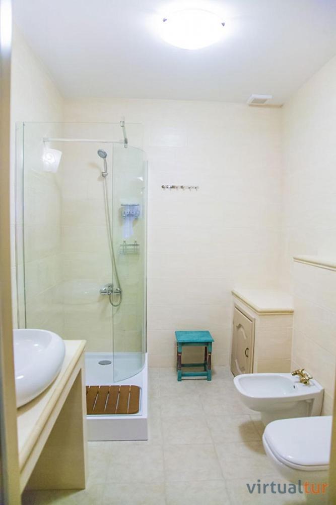 Bed and Breakfast Resedinta Rotundu Butuceny Экстерьер фото